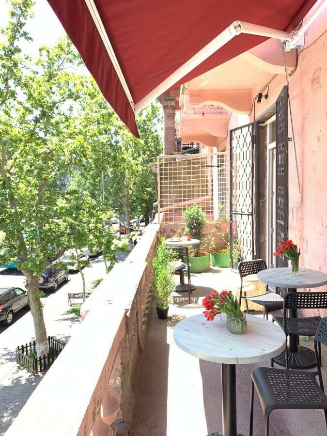 יירבאן Duck Hostel מראה חיצוני תמונה